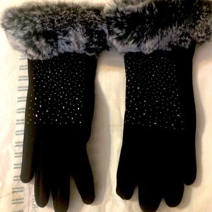 Ladies designer gloves